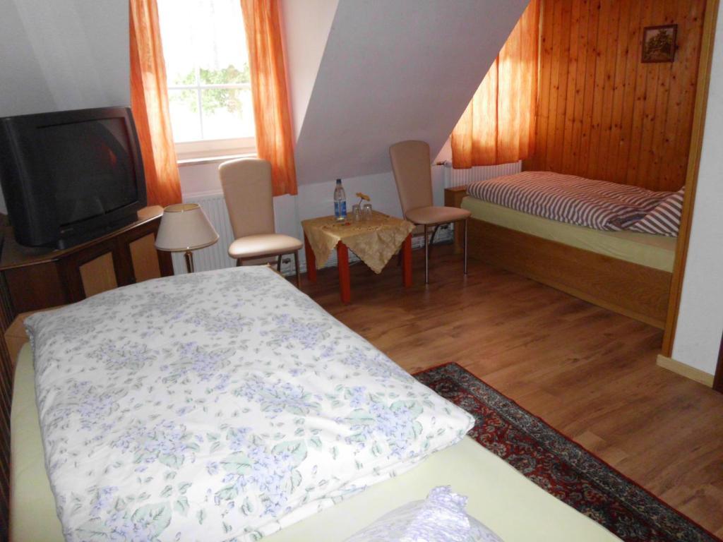 Hotel Zum Ruecking Northeim Room photo